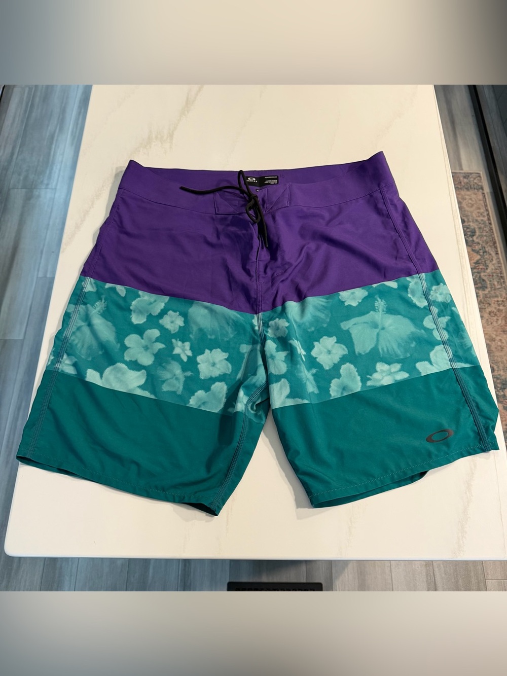 Oakley Printed Colorblock Swimming Board Shorts Men’s Size 38